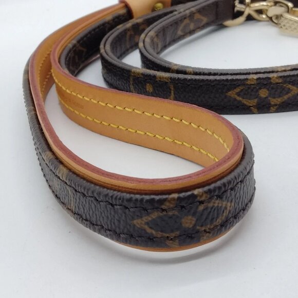 Louis Vuitton Dog Leash and Collar 350-061225 - Picture 3 of 9